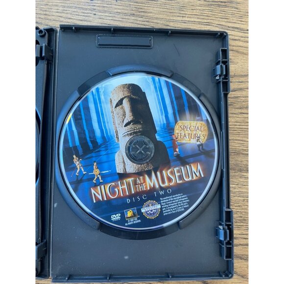 Night At The Museum 2-Disc Special Edition DVD 2007 Comedy Ben Stiller Pre-Owned - Picture 4 of 5